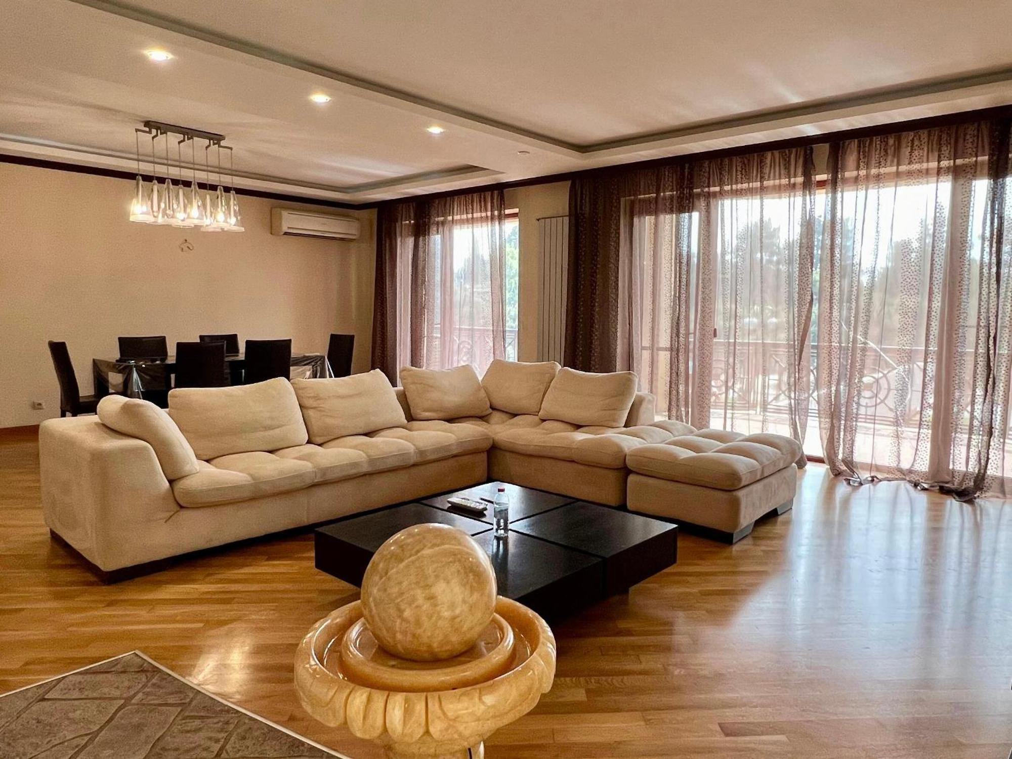 Promenade 2 Bdr Apartment บากู ภายนอก รูปภาพ